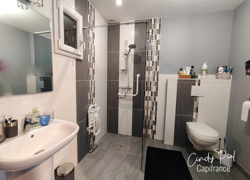 Maison - 112 m² - 6 pièces