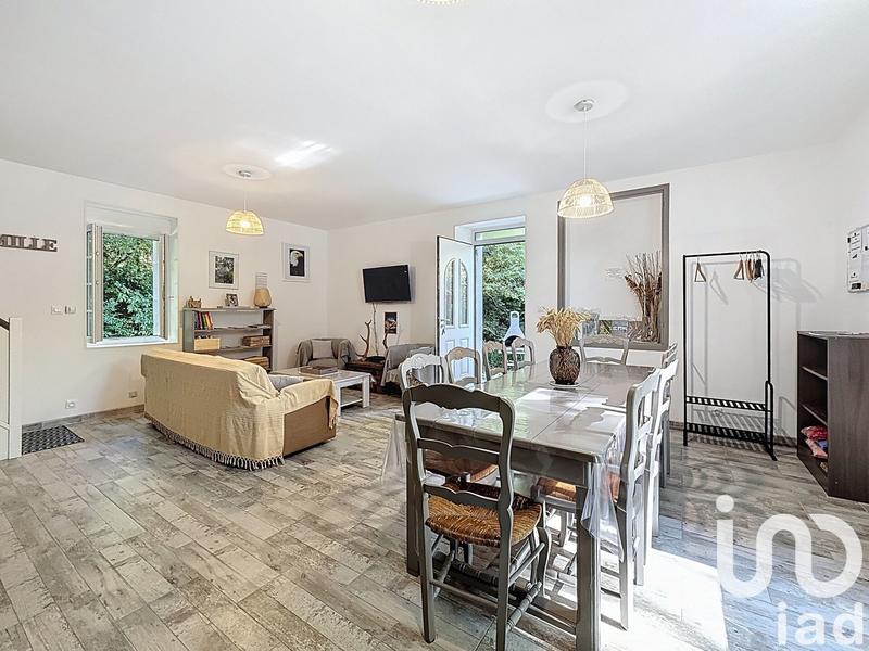 Château - 330 m² - 11 pièces