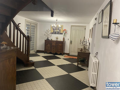 Propriété - 388 m² - 12 pièces