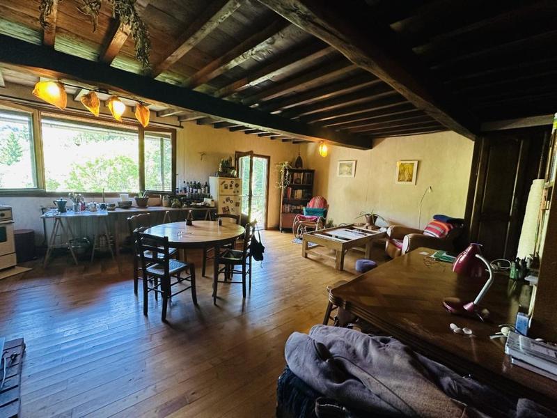 Maison - 98 m² - 4 pièces