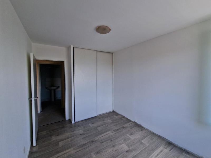 Appartement - 80 m² - 3 pièces