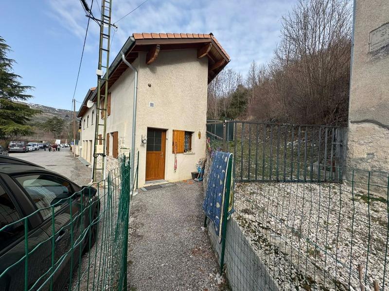 Maison de village - 63 m² - 2 pièces