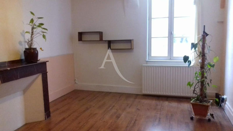 Appartement - 65 m² - 2 pièces