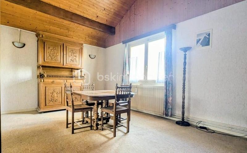 Maison de ville - 240 m² - 7 pièces