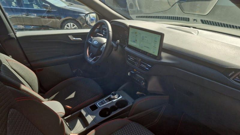 Ford Kuga 2.5 Duratec 183 Fhev eCVT I-Awd St Line (Type 01-24) 5 portes (avril 2025) (co2 131.0)