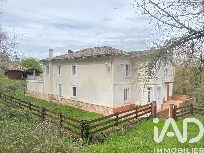 Maison de campagne - 334 m² - 10 pièces