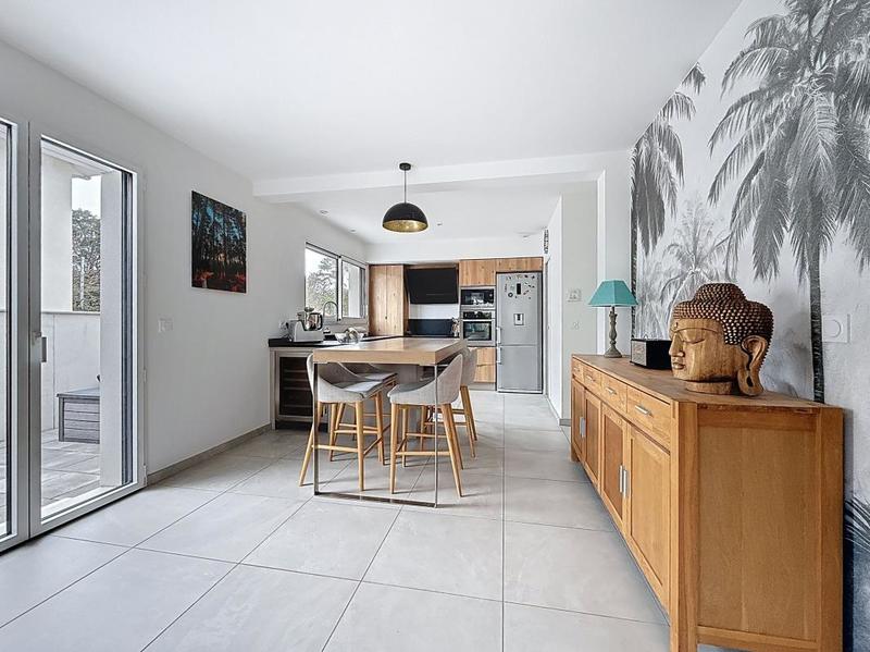 Villa - 136 m² - 5 pièces