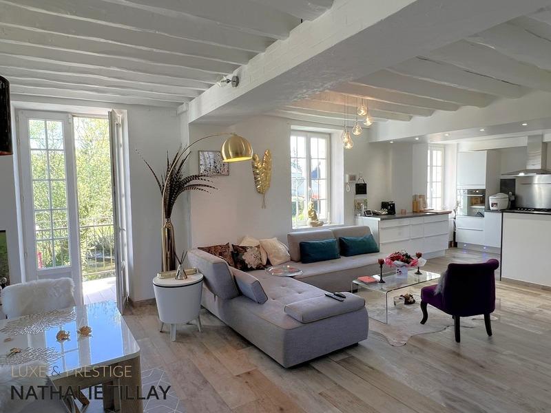 Propriété - 350 m² - 12 pièces