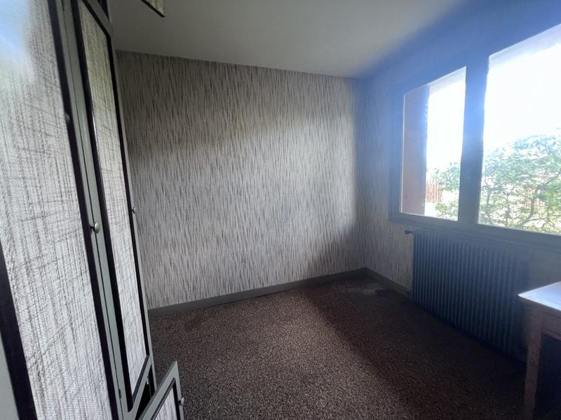 Maison - 185 m² - 7 pièces