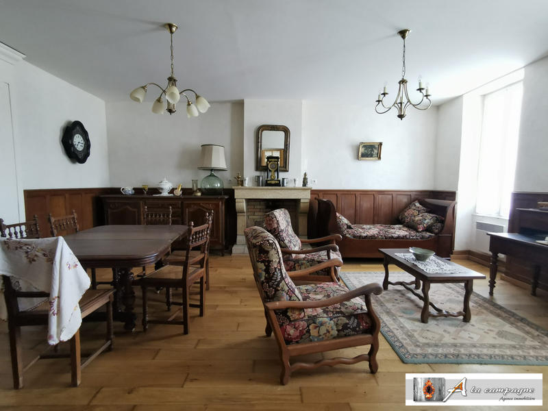 Maison ancienne - 200 m² - 11 pièces