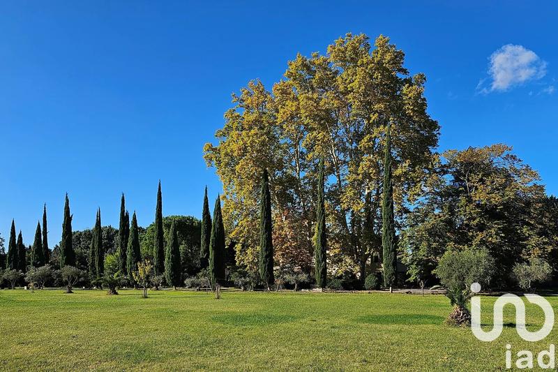 Maison - 210 m² - 7 pièces