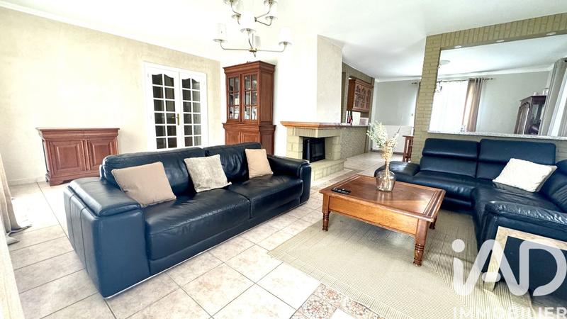 Maison - 186 m² - 6 pièces