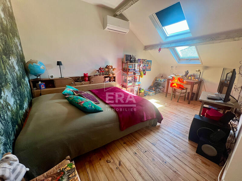 Maison - 141 m² - 6 pièces