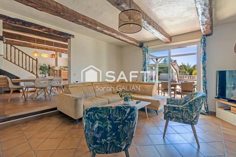 Villa - 257 m² - 10 pièces