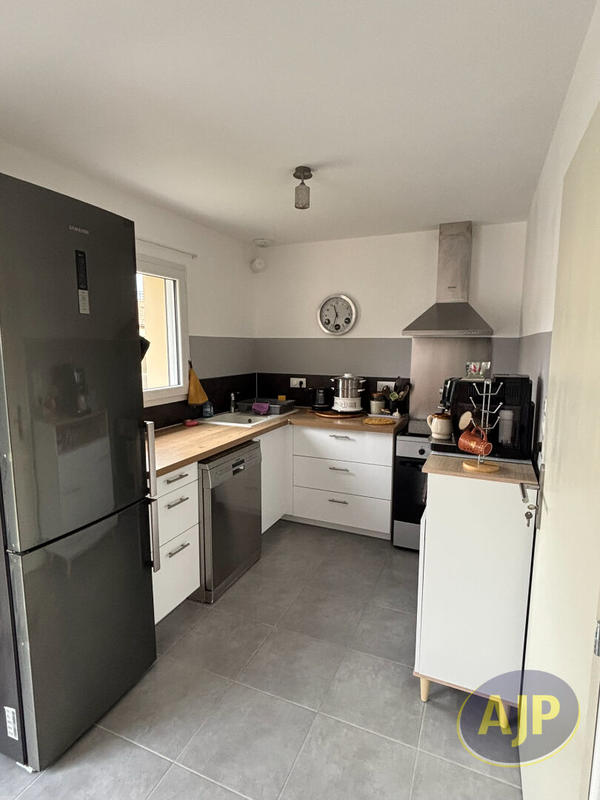 Maison - 75 m² - 4 pièces