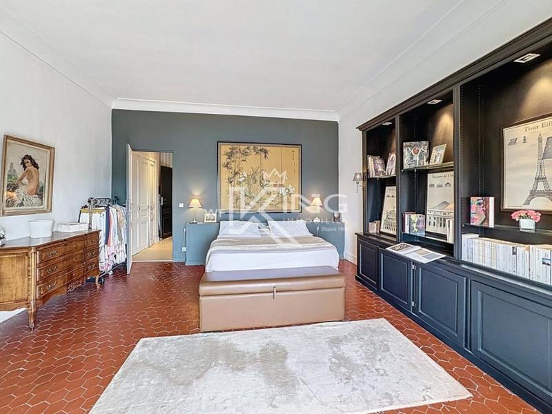 Appartement - 130 m² - 4 pièces