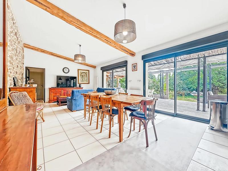 Maison en pierre - 140 m² - 5 pièces