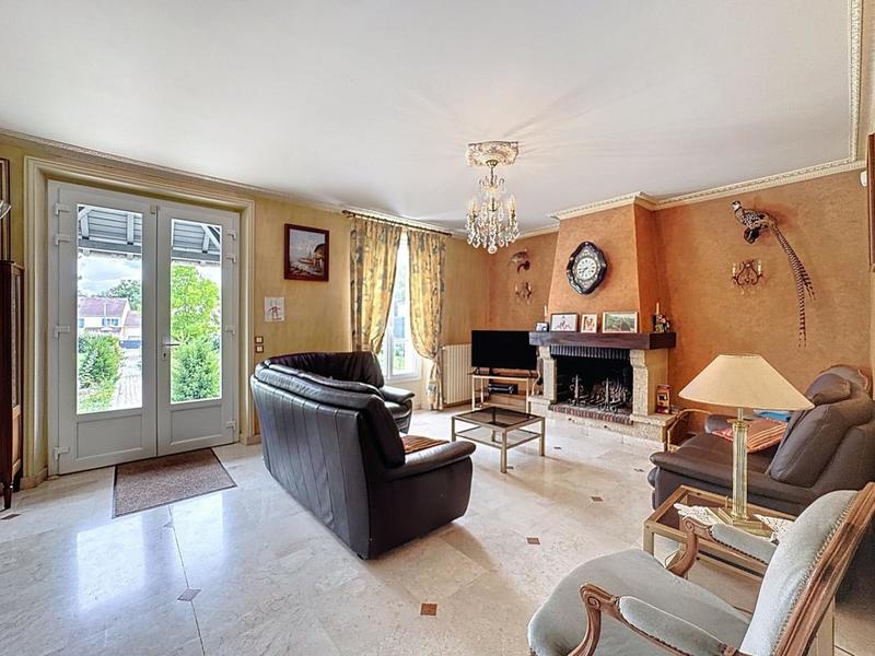 Maison - 133 m² - 6 pièces