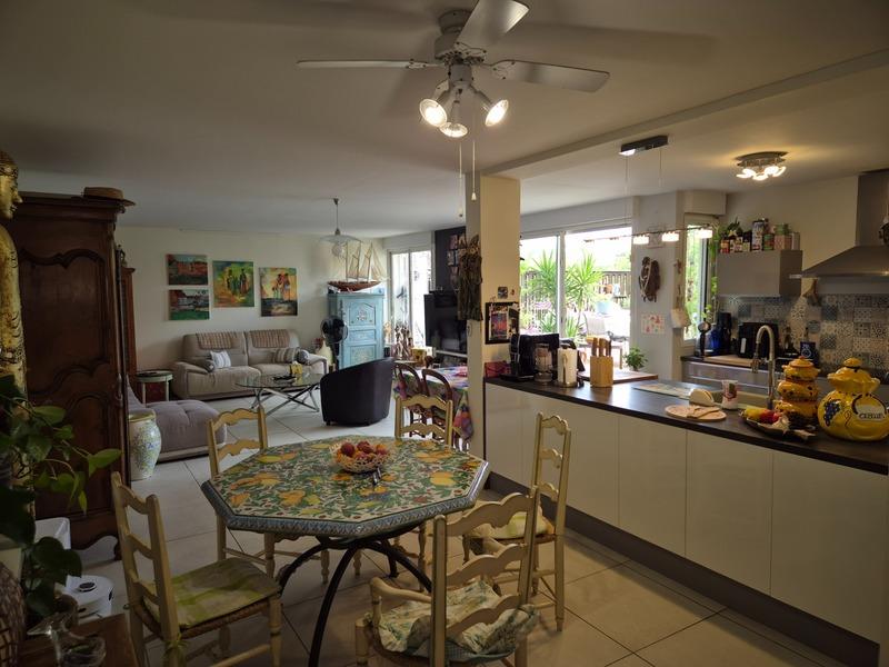 Appartement - 102 m² - 5 pièces