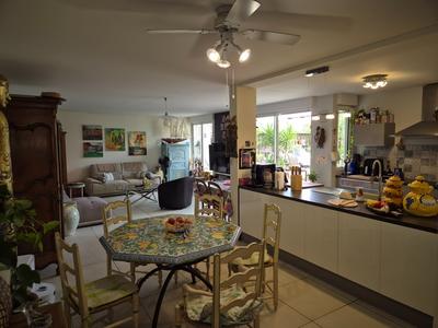 Appartement - 102 m² - 5 pièces