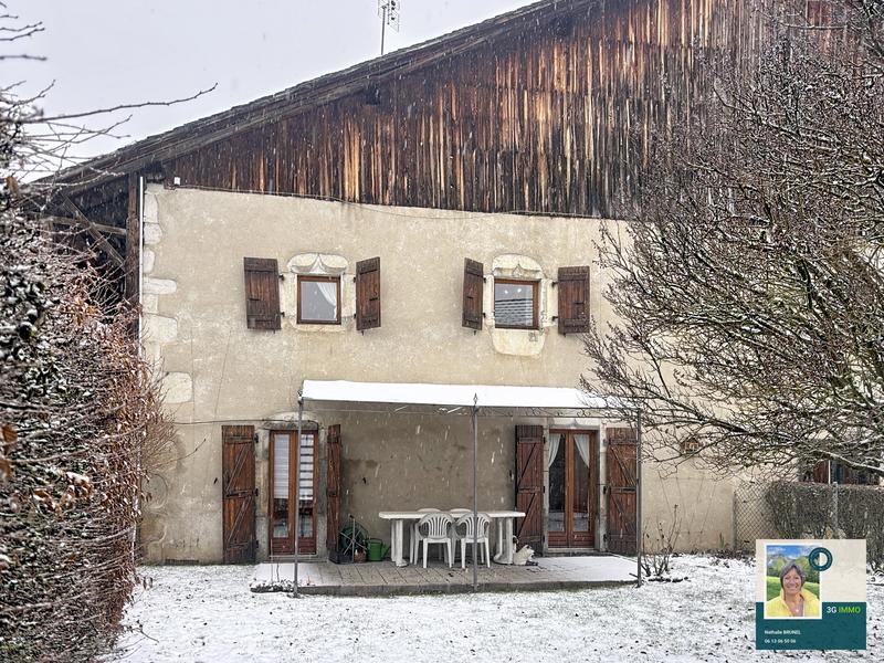 Maison jumelée - 118 m² - 6 pièces