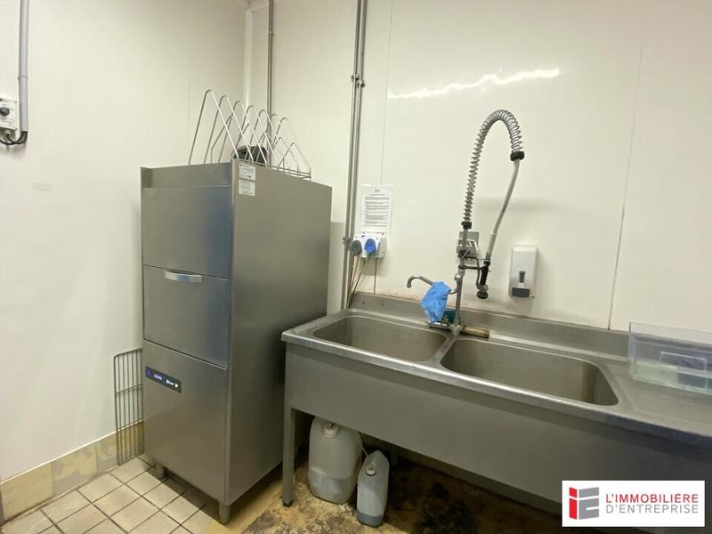 Local d'activité / Entrepôt - 500 m²