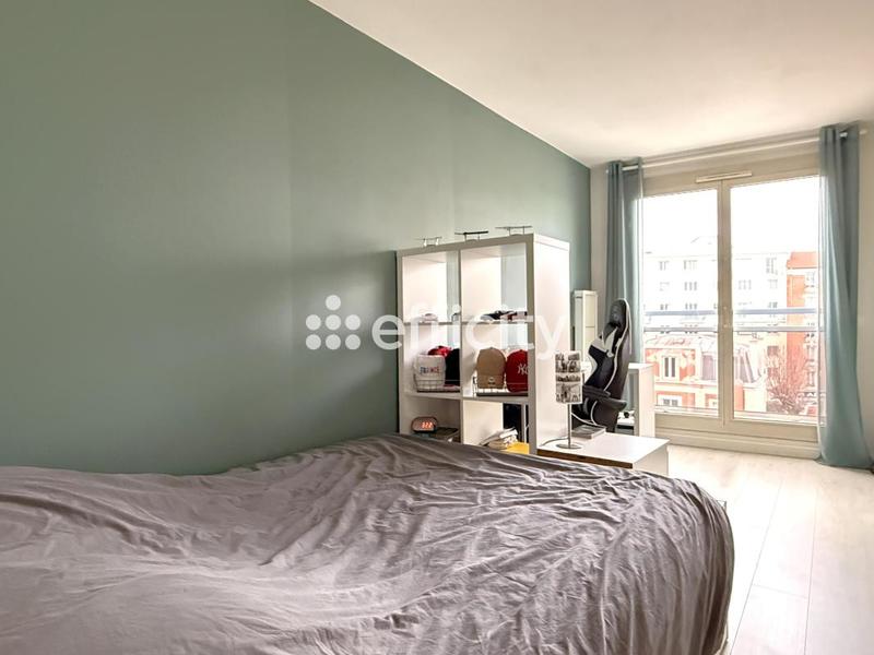 Appartement - 79 m² - 3 pièces