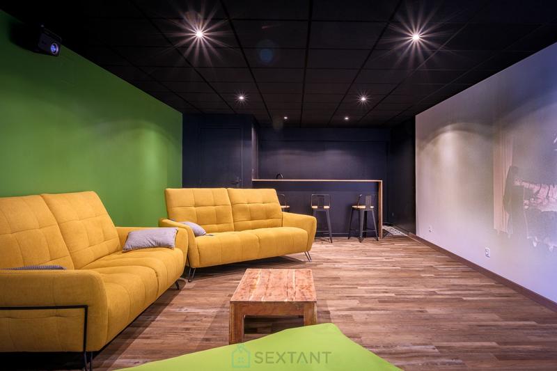 Villa - 318 m² - 7 pièces