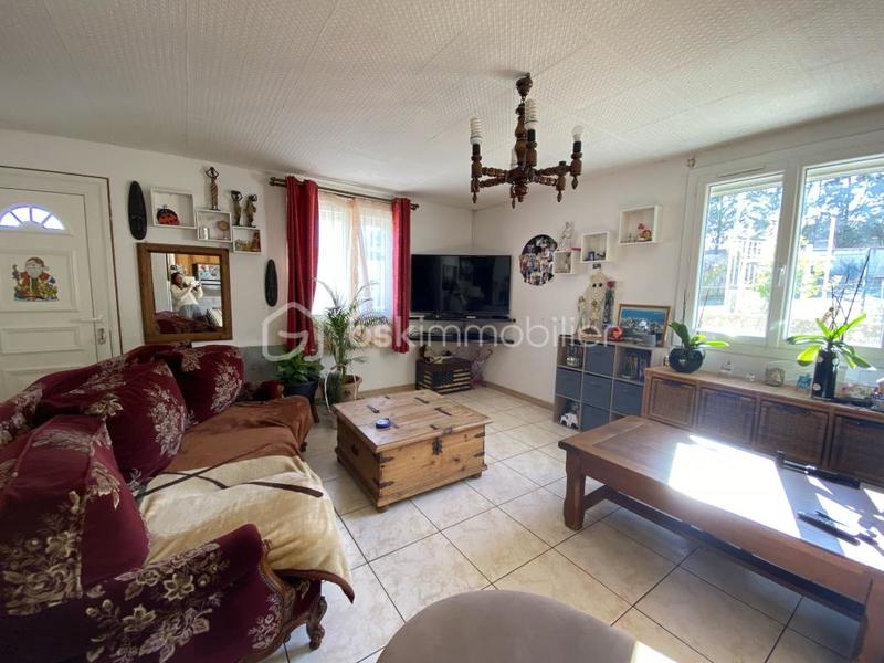 Entrepôt - 158 m² - 8 pièces