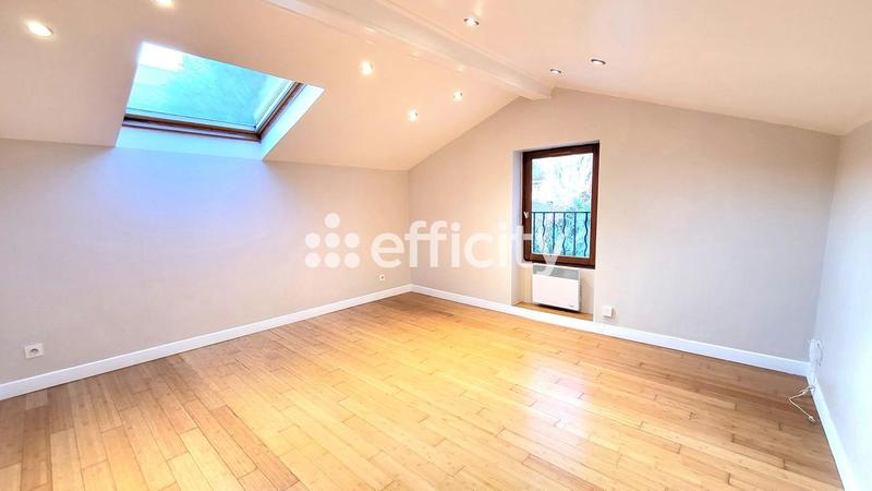 Maison - 60 m² - 3 pièces