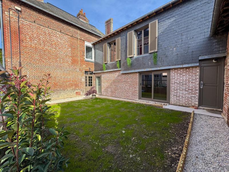 Maison - 135 m² - 6 pièces