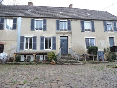 Maison - 150 m² - 7 pièces