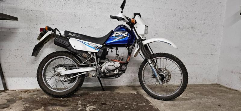 Suzuki Dr 125 suzuki 0125 026