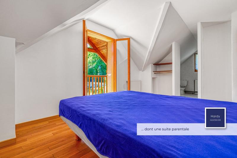 Maison - 140 m² - 7 pièces