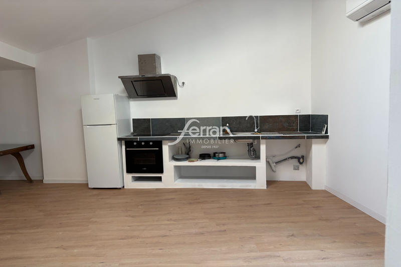 Appartement - 80 m² - 3 pièces