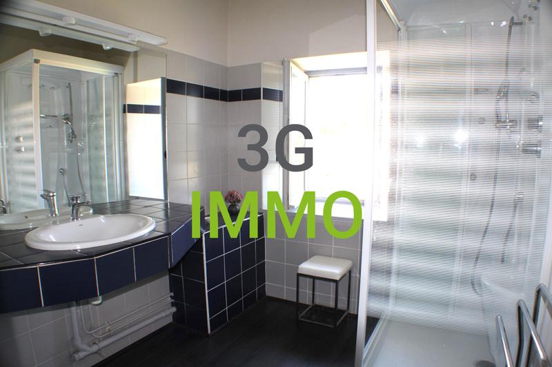 Maison - 600 m² - 14 pièces