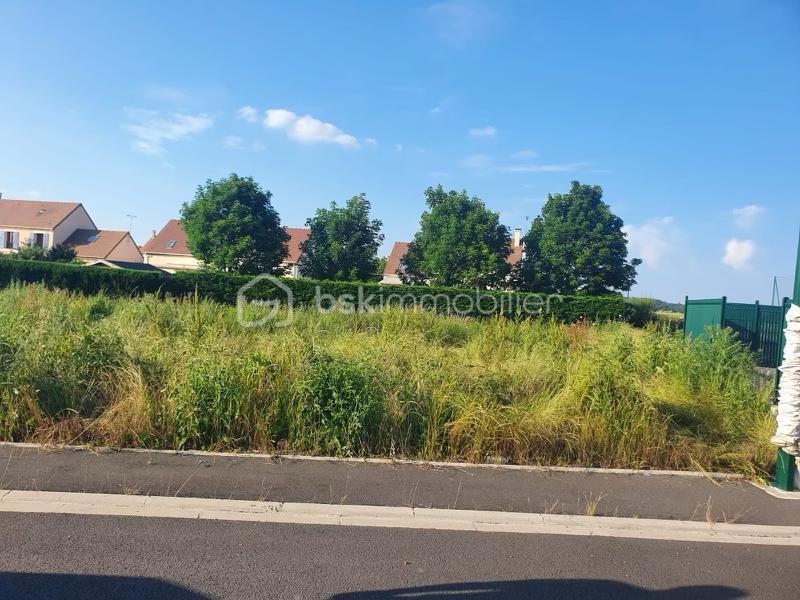 Terrain constructible - 496 m²