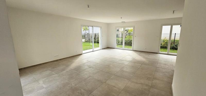 Maison - 102 m² - 4 pièces