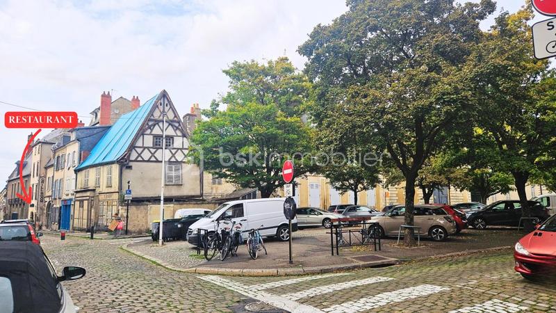 Bureau - 147 m² - 10 pièces