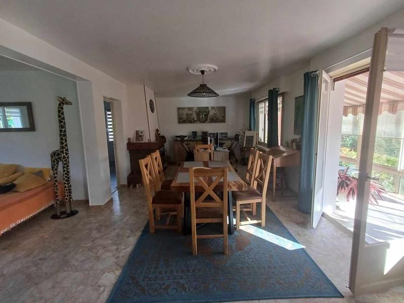 Maison traditionnelle - 128 m² - 5 pièces