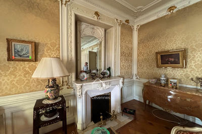 Appartement - 156 m² - 5 pièces