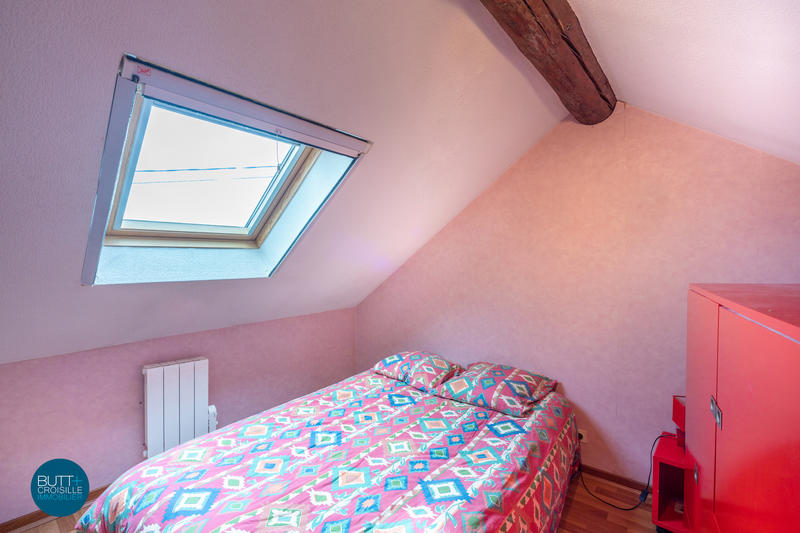 Maison - 90 m² - 5 pièces