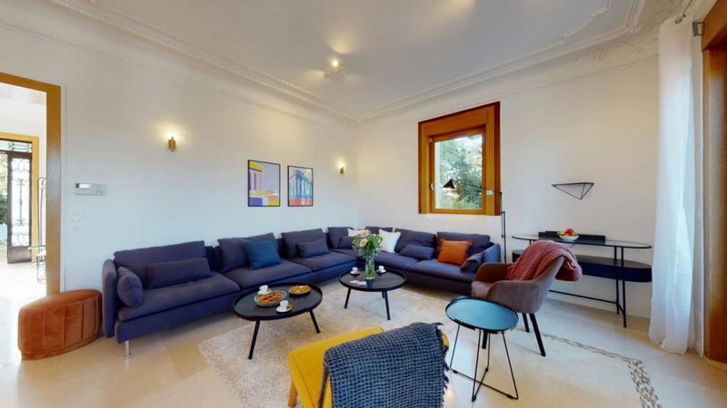 Chambre - 13 m² - 19 pièces