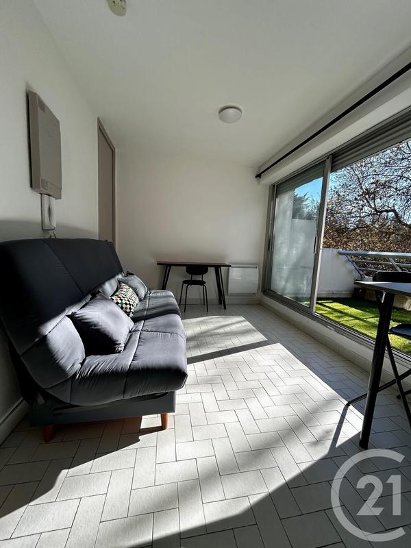 Appartement - 15 m² - 1 pièce