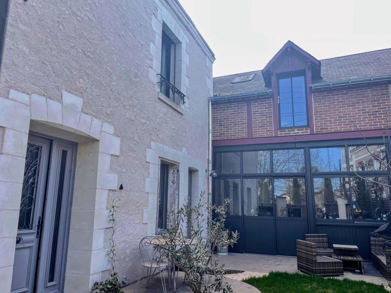 Maison - 198 m² - 7 pièces