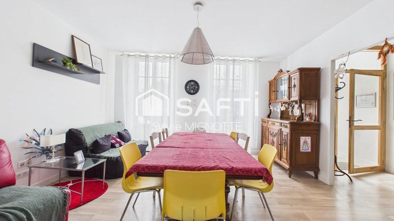 Maison - 302 m² - 11 pièces