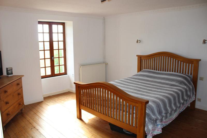 Maison - 183 m² - 7 pièces