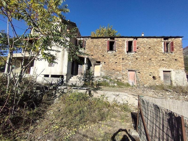 Maison de village - 67 m² - 3 pièces