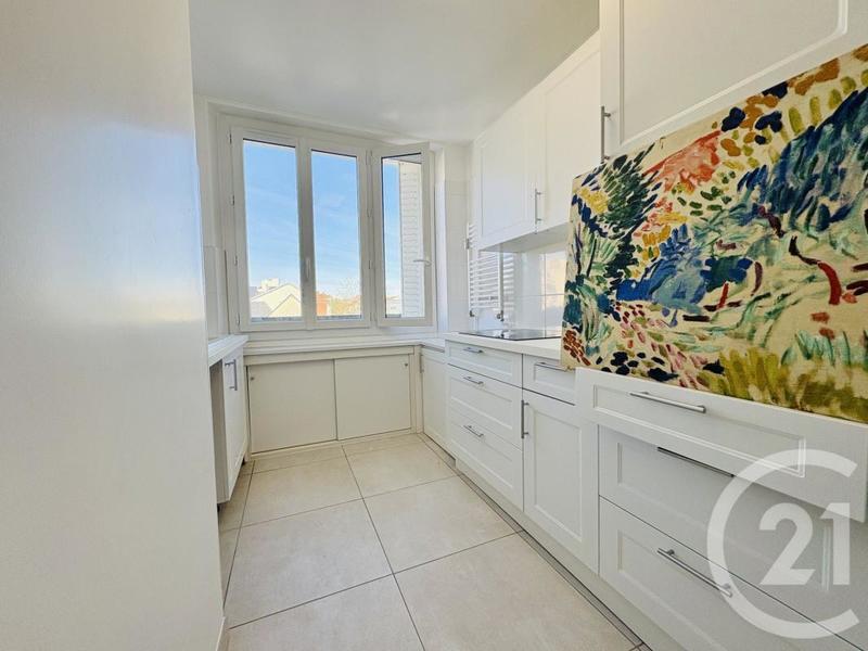 Appartement - 88 m² - 4 pièces