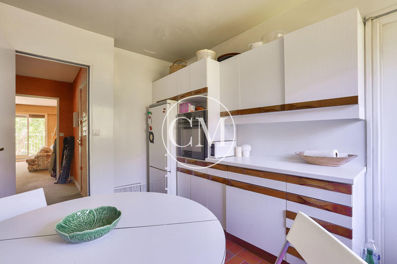 Appartement - 120 m² - 6 pièces